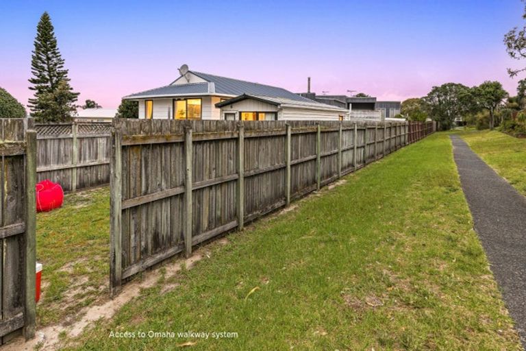 Photo of property in 11 Kitty Frazer Lane, Omaha, 0986