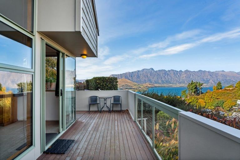 Photo of property in 22b Lochy Road, Fernhill, Queenstown, 9300