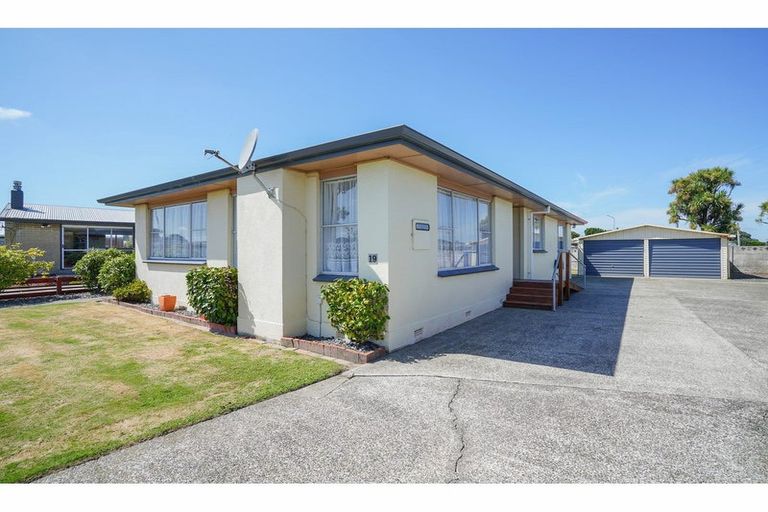Photo of property in 19 Kelso Place, Strathern, Invercargill, 9812