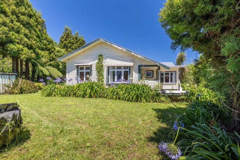 Photo of property in 150 Ackworth Road, Lepperton, New Plymouth, 4373