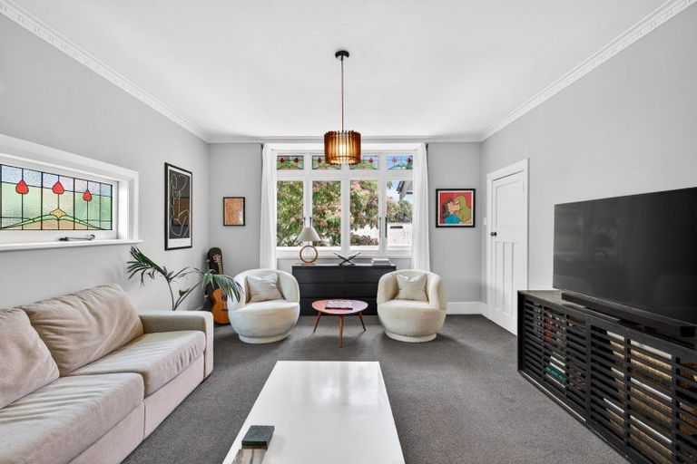 Photo of property in 23 Cameron Road, Bluff Hill, Napier, 4110