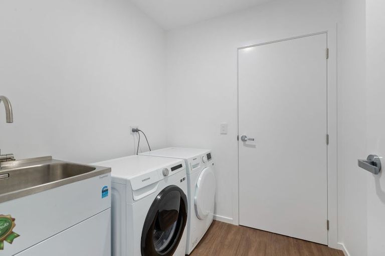 Photo of property in 21 Bannister Street, Jacks Point, Queenstown, 9371