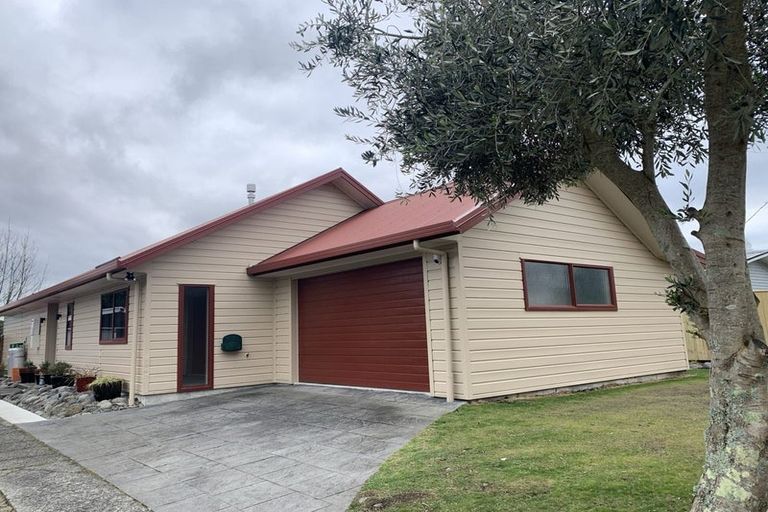 Photo of property in 188 Te Rangitautahanga Road, Turangi, 3334