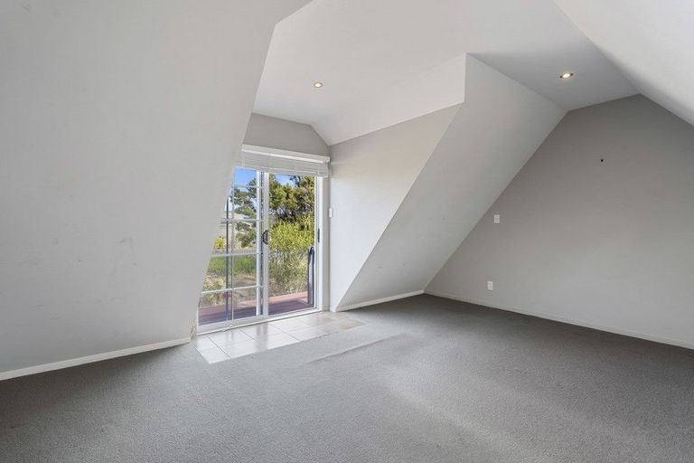 Photo of property in 4 Gould Street, Russell, 0202