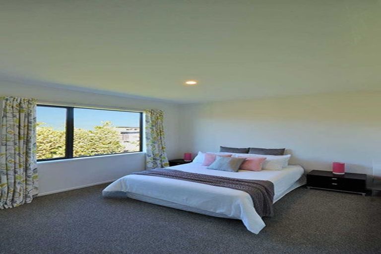 Photo of property in 38 The Runway, Wigram, Christchurch, 8042