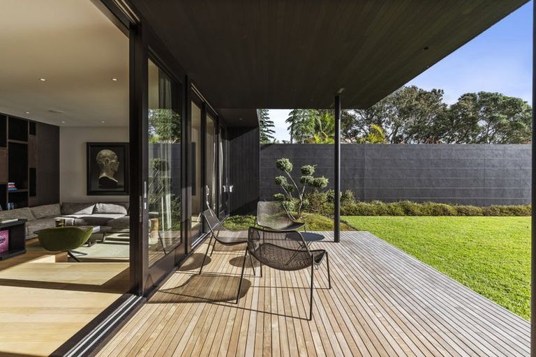 Photo of property in 34 Rawene Avenue, Westmere, Auckland, 1022