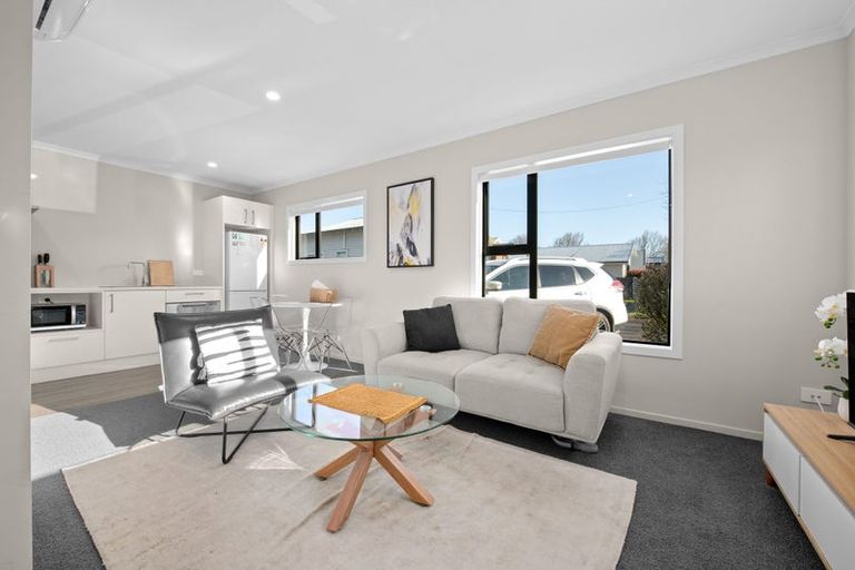 Photo of property in 1/17 Vialou Street, Hamilton Central, Hamilton, 3204