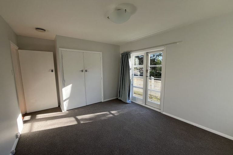 Photo of property in 546 Stokes Valley Road, Stokes Valley, Lower Hutt, 5019