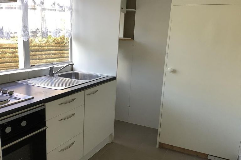 Photo of property in 117a Kia Ora Road, Beach Haven, Auckland, 0626