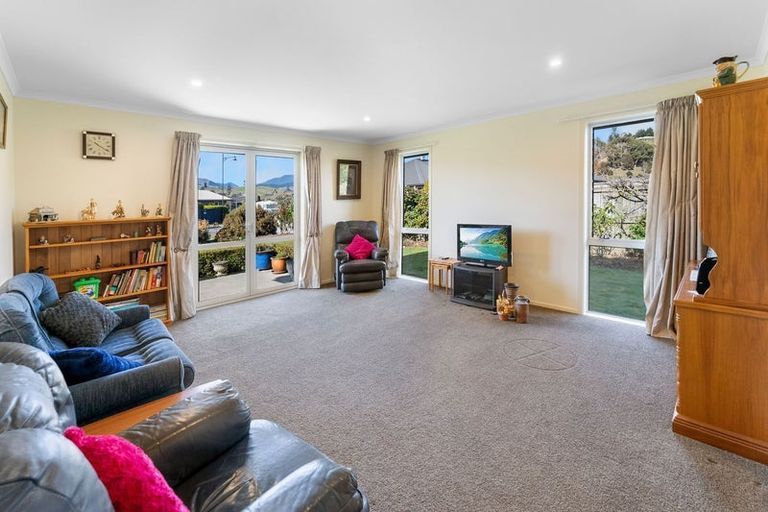 Photo of property in 8 Mccrae Street, Wakefield, 7025