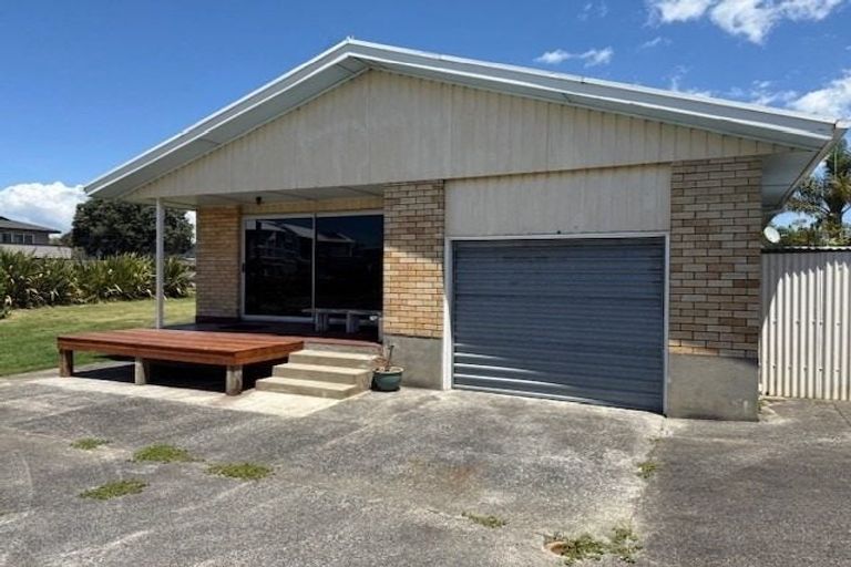 Photo of property in 68 Kulim Avenue, Otumoetai, Tauranga, 3110
