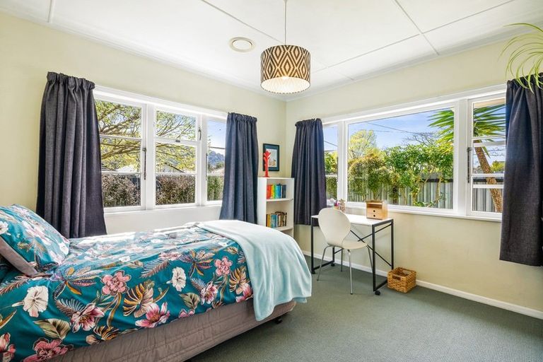 Photo of property in 12 Elm Street, Ebdentown, Upper Hutt, 5018