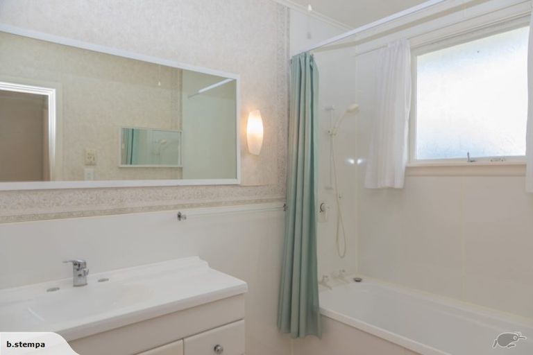 Photo of property in 65 Parkstone Avenue, Ilam, Christchurch, 8041