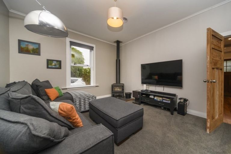 Photo of property in 37 Hammond Street, Bulls, 4818