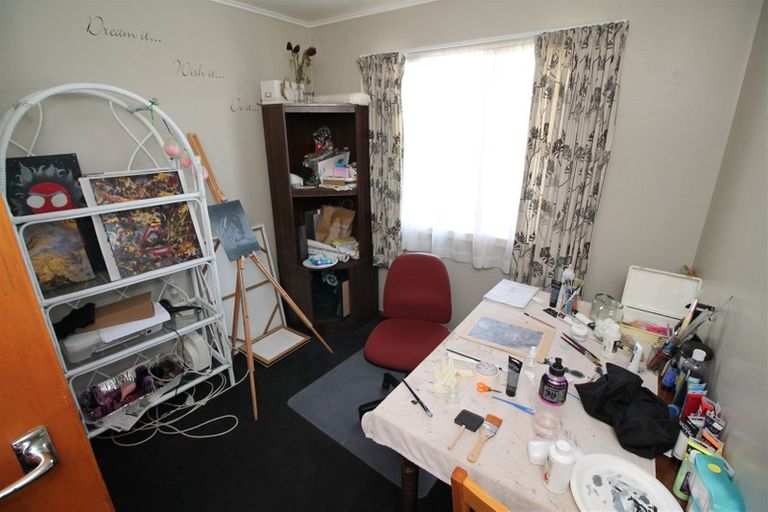 Photo of property in 15 Puriri Place, Tokoroa, 3420