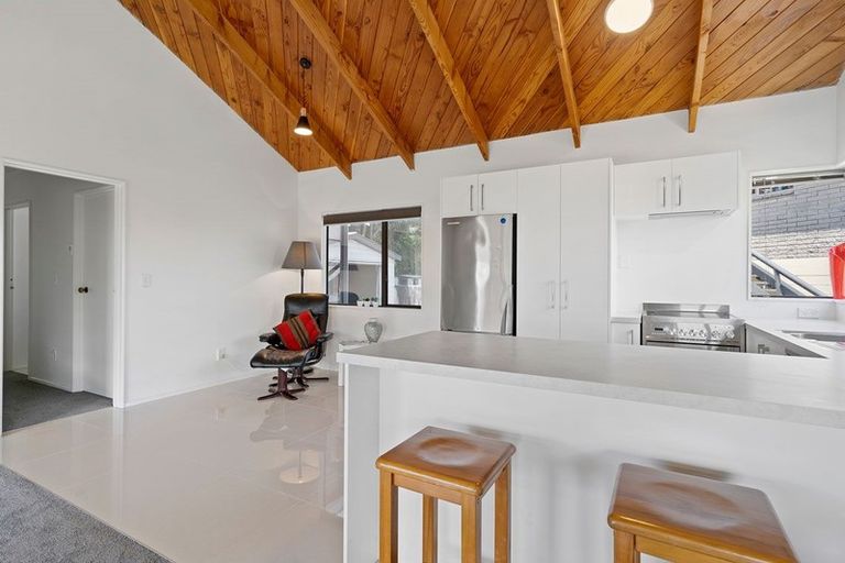 Photo of property in 23 Marchant Place, Westown, New Plymouth, 4310