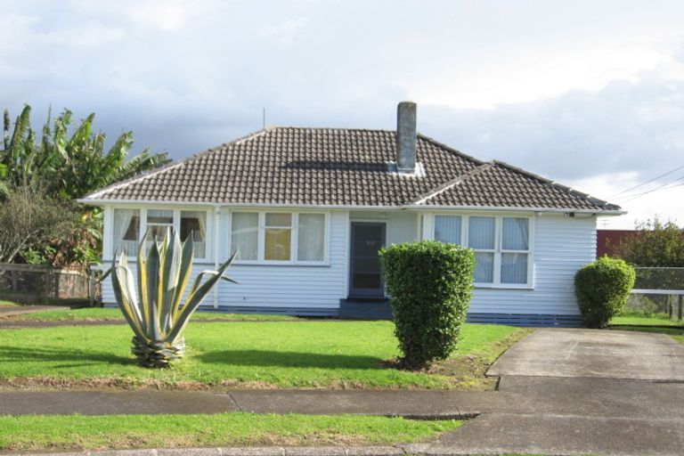 Photo of property in 8 Oroua Place, Otara, Auckland, 2023