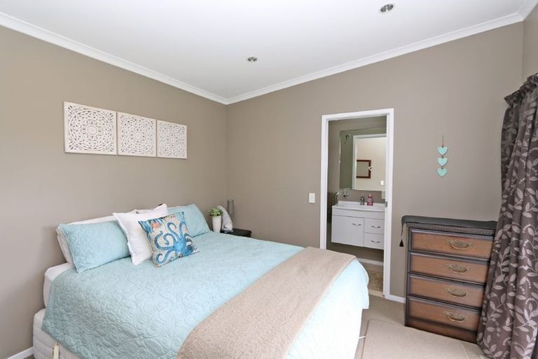 Photo of property in 223a Ocean Road, Whangamata, 3620