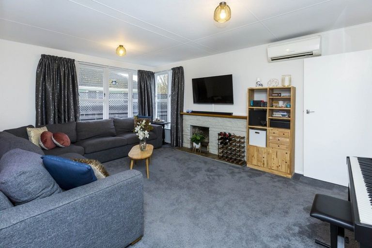 Photo of property in 16a Maher Street, Elderslea, Upper Hutt, 5018