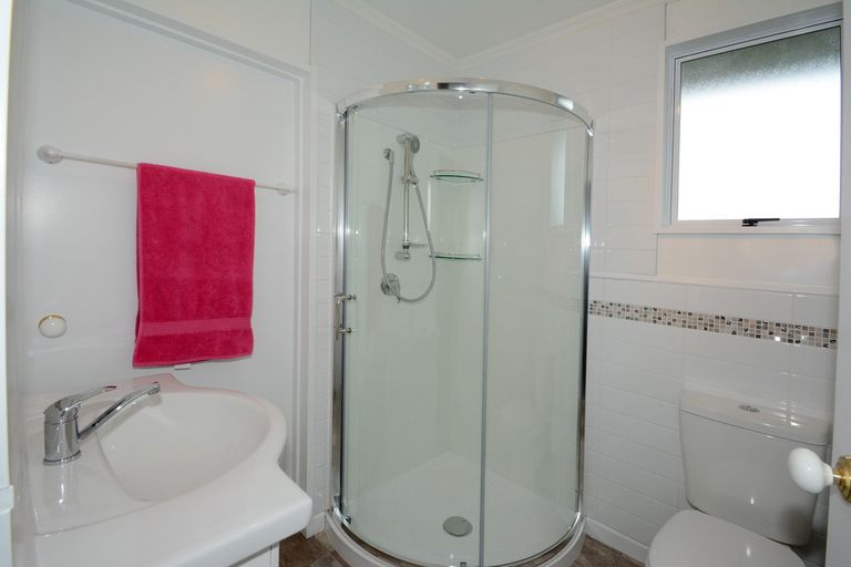 Photo of property in 69 Earls Road, Saint Clair, Dunedin, 9012