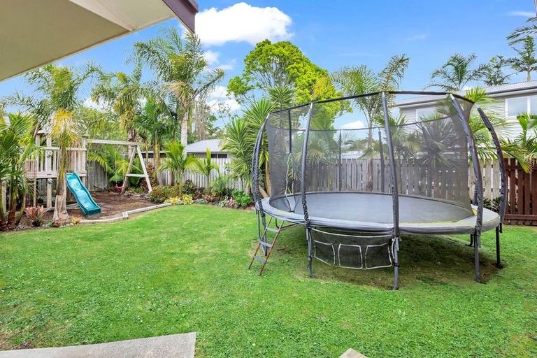Photo of property in 4 Snowden Place, Opaheke, Papakura, 2113