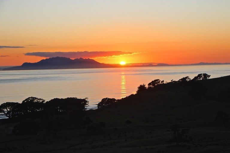 Photo of property in 254 Pakiri River Road, Pakiri, Wellsford, 0972