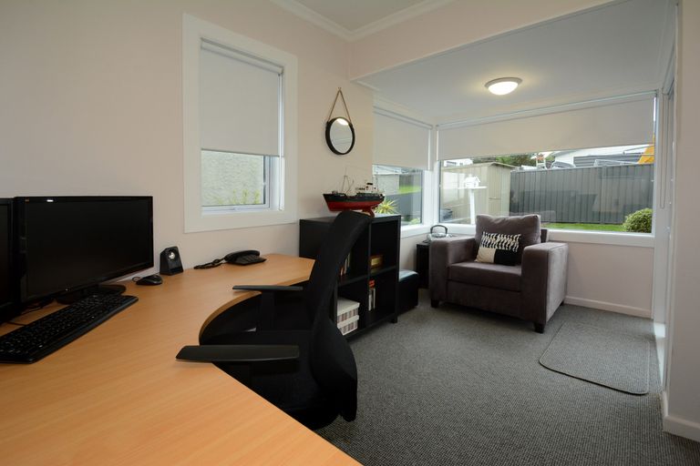 Photo of property in 69 Earls Road, Saint Clair, Dunedin, 9012