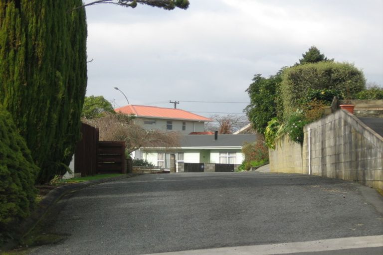 Photo of property in 67 Poaka Avenue, Dinsdale, Hamilton, 3204