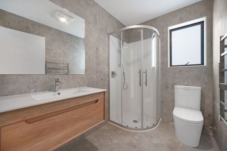 Photo of property in 5 Tributary Parade, Karaka, Papakura, 2113