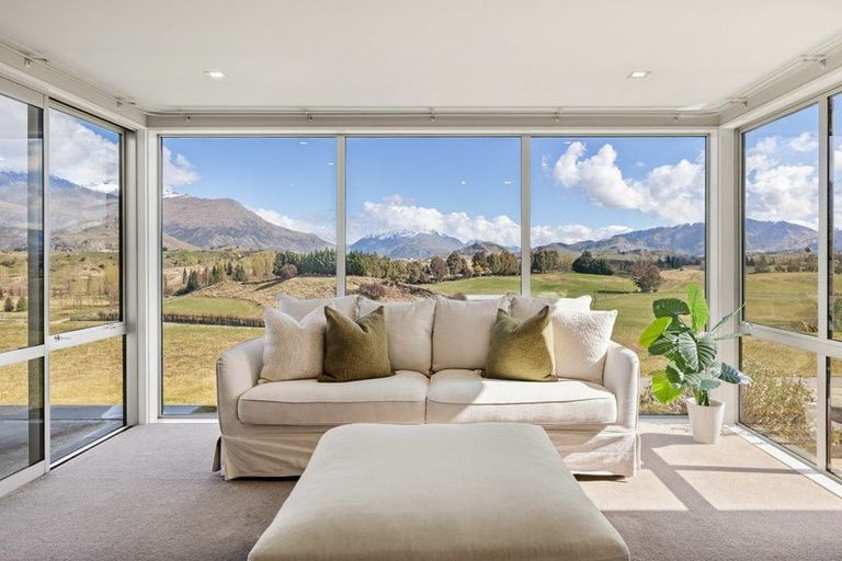 Photo of property in 103 Cotter Avenue, Arrowtown, 9302