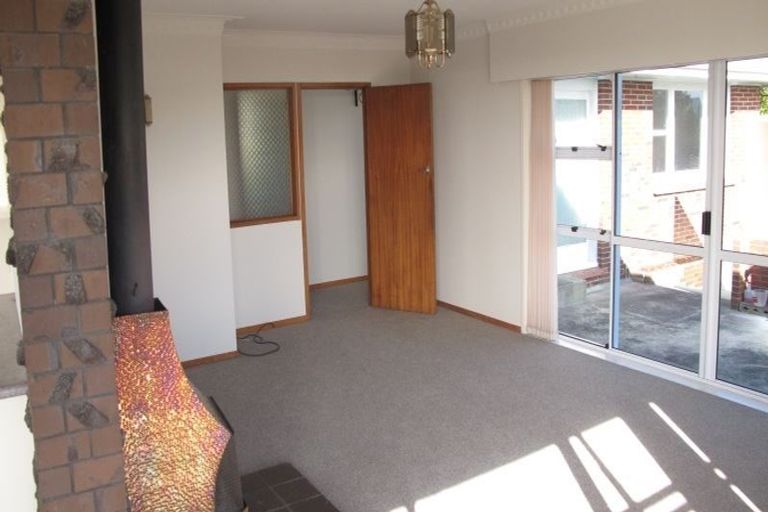 Photo of property in 98a Arran Road, Browns Bay, Auckland, 0630