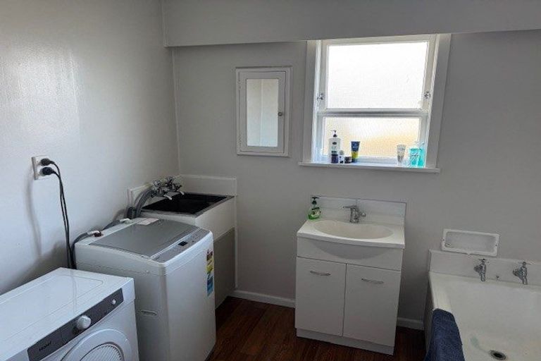 Photo of property in 54b Kapiti Road, Paraparaumu, 5032