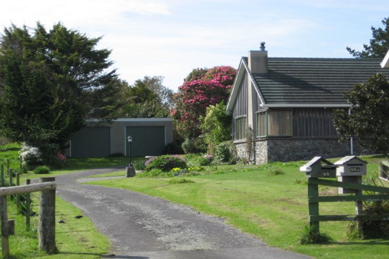 Photo of property in 95b Barrett Road, Whalers Gate, New Plymouth, 4310