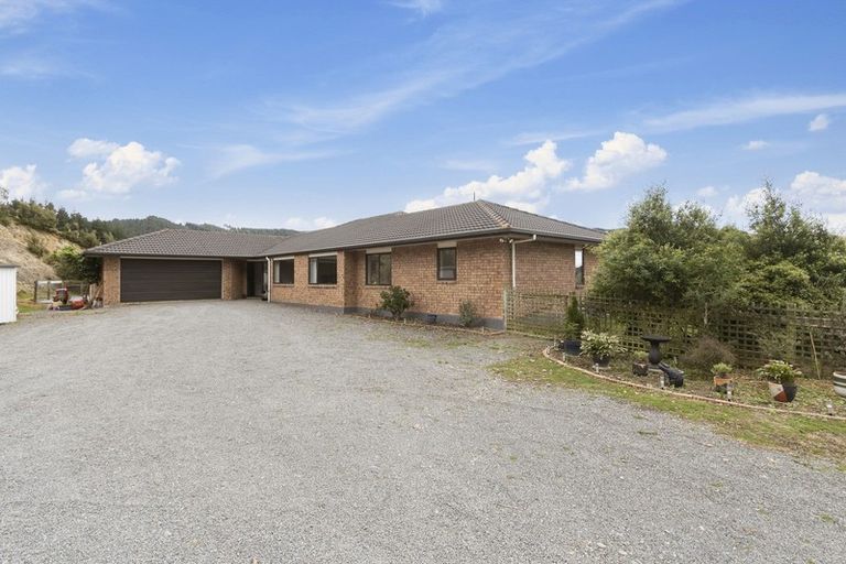 Photo of property in 91b Kakariki Way, Whitemans Valley, Upper Hutt, 5371