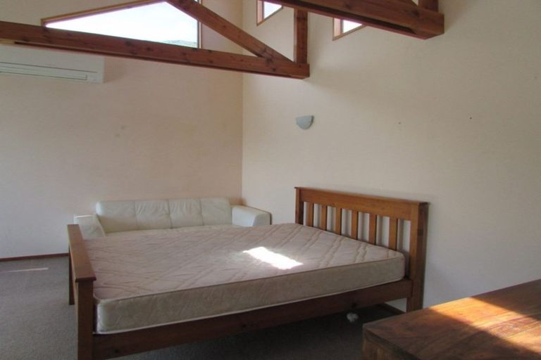 Photo of property in 4 Selwyn Parade, Lyttelton, 8082