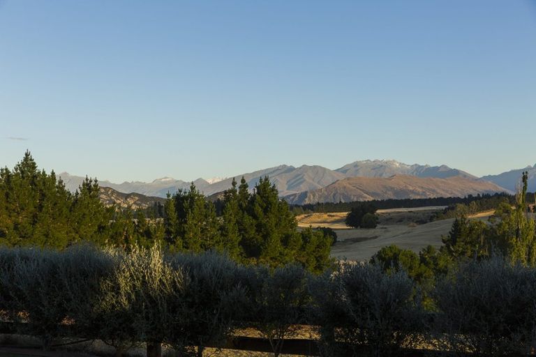 Photo of property in 783 Wanaka-luggate Highway, Wanaka, 9382