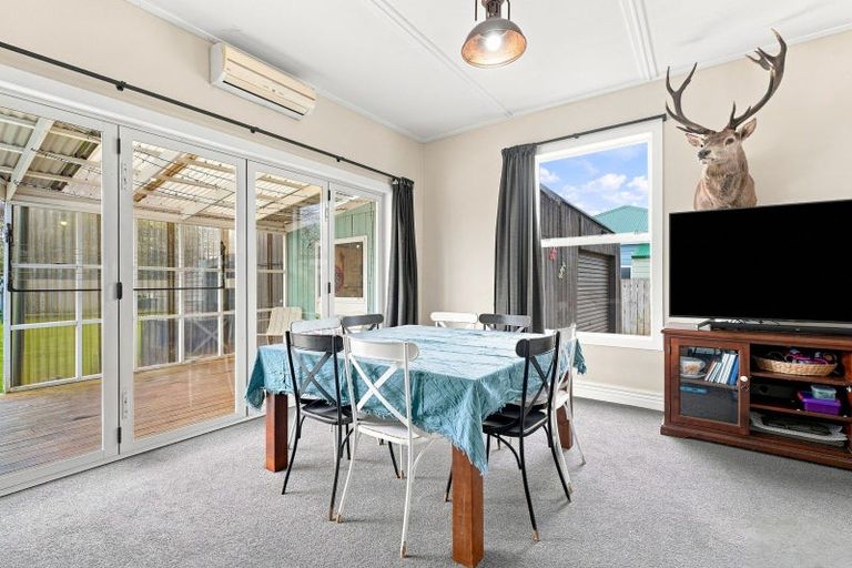 Photo of property in 8 Albert Street, Pahiatua, 4910
