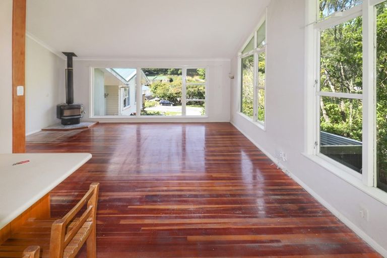 Photo of property in 86 South Karori Road, Karori, Wellington, 6012