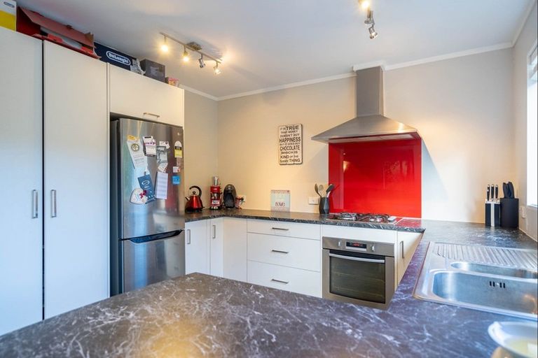 Photo of property in 5b Sea Vista Drive, Pukerua Bay, 5026