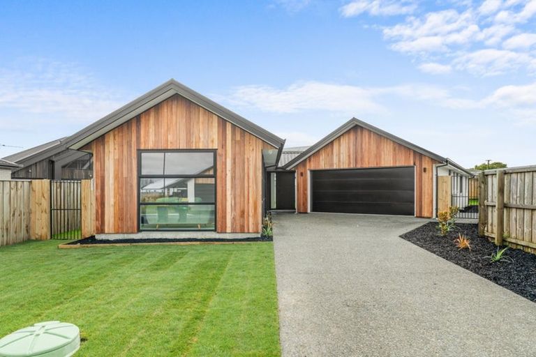 Photo of property in 47 Blue Jacket Drive, Halswell, Christchurch, 8025