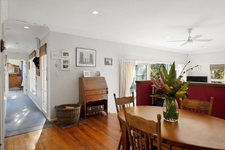 Photo of property in 61 Harris Crescent, Papanui, Christchurch, 8053