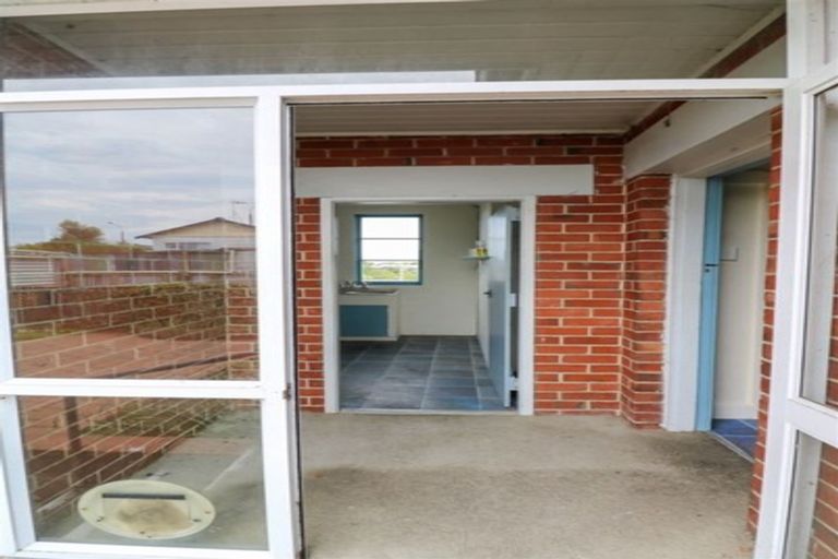 Photo of property in 35 Oxford Street, West End, Timaru, 7910