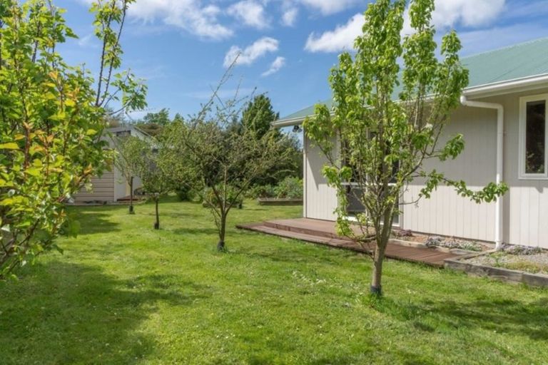 Photo of property in 109 Brandon Street, Featherston, 5710