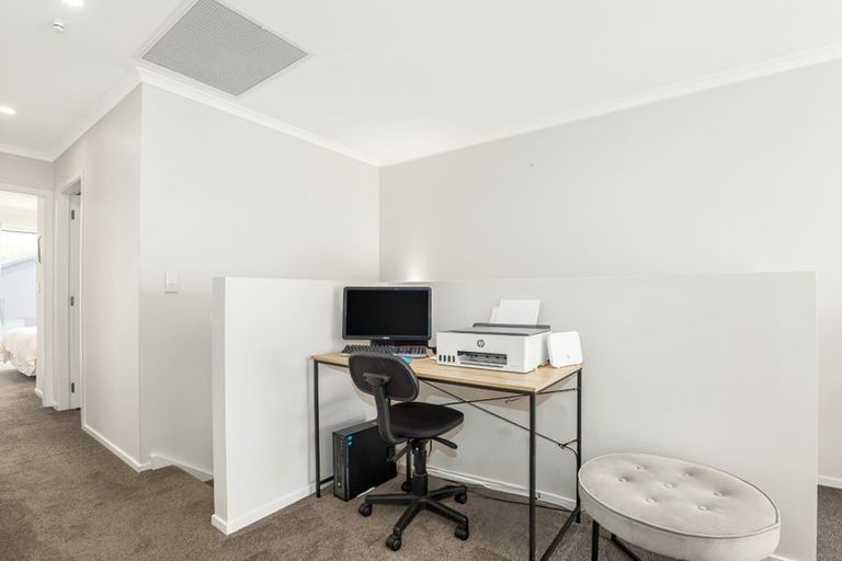 Photo of property in 8 Tokitoki Way, Kenepuru, Porirua, 5022