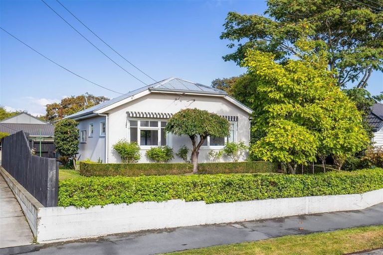 Photo of property in 1/13 Lansbury Avenue, Strowan, Christchurch, 8052