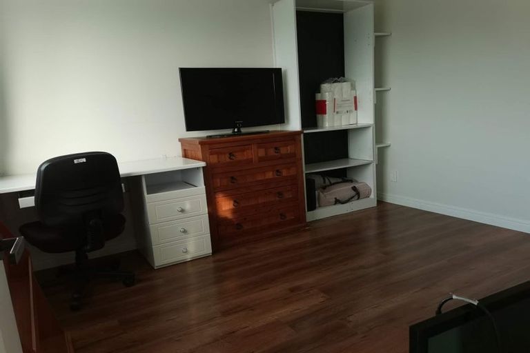 Photo of property in 159 Point View Drive, East Tamaki Heights, Auckland, 2016