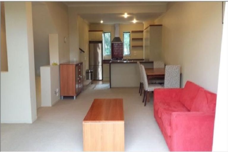 Photo of property in 2/218 Green Lane West, Epsom, Auckland, 1051