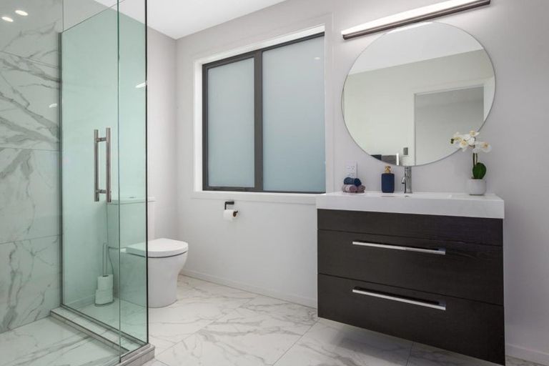 Photo of property in 3d Breakwater Way, Whitby, Porirua, 5024