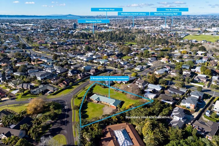 Photo of property in 2 Burgundy Park Avenue, Henderson, Auckland, 0612