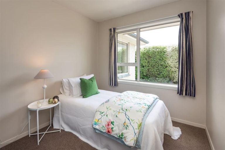 Photo of property in 47 Fovant Street, Russley, Christchurch, 8042